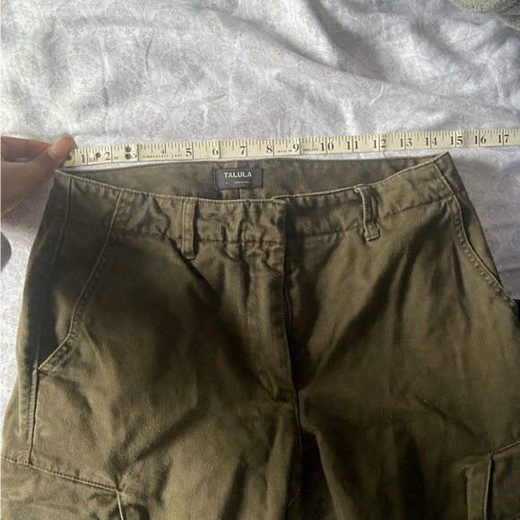 Aritzia - Talula Boyfriend cargo pants - Picture 9 of 9